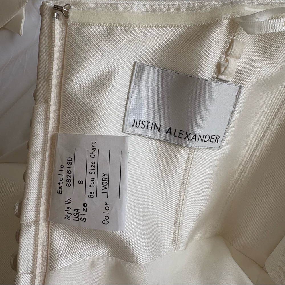 Justin Alexander Estelle Wedding Dress - Picture 4 of 16